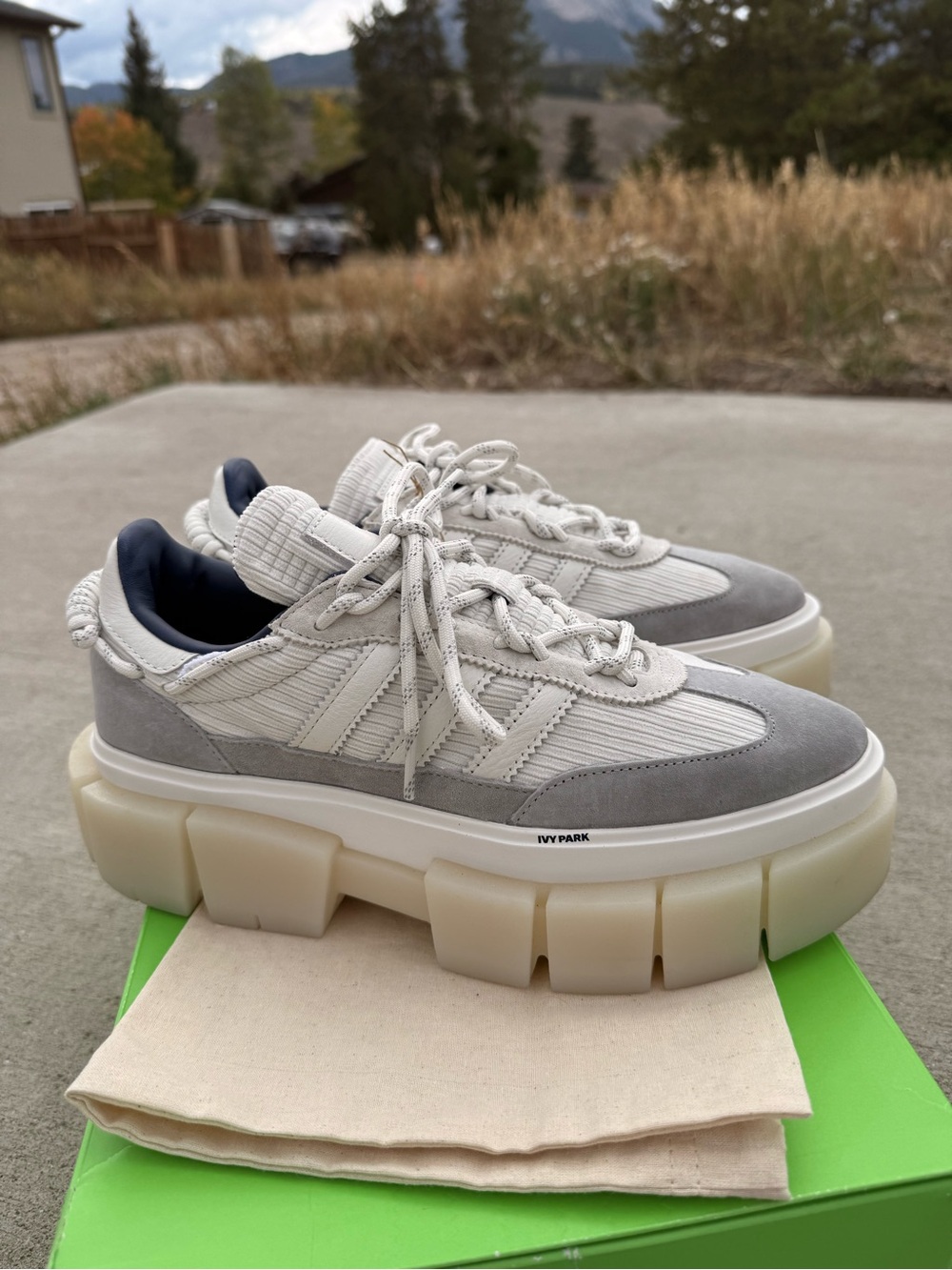 IVY PARK Men's Platform Sneakers in Light Gray and Cream